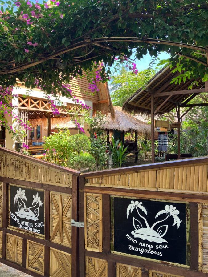 Meno Madia Bungalows Ilhas Gili Exterior foto