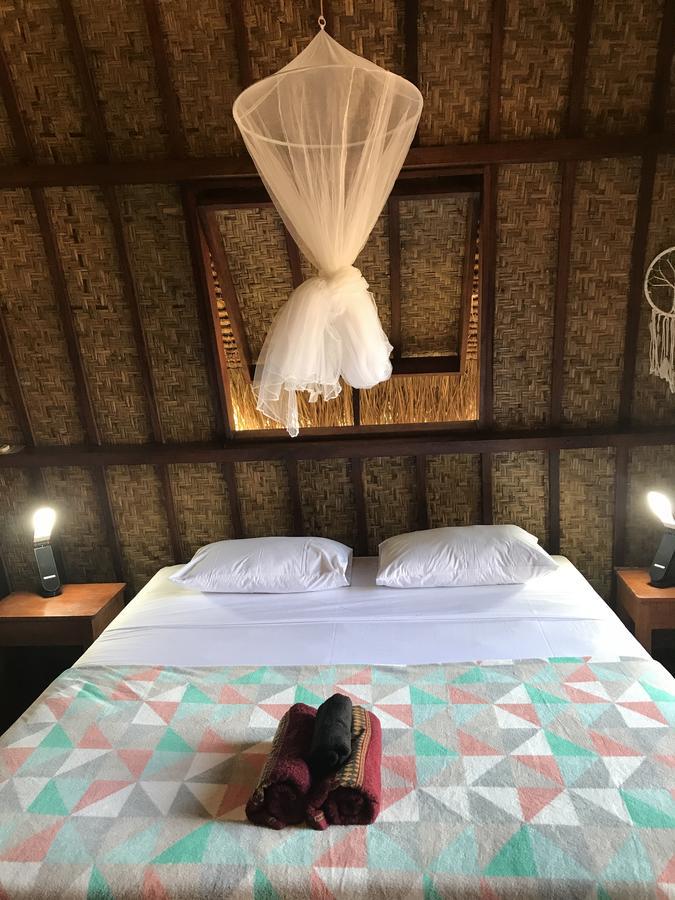 Meno Madia Bungalows Ilhas Gili Exterior foto