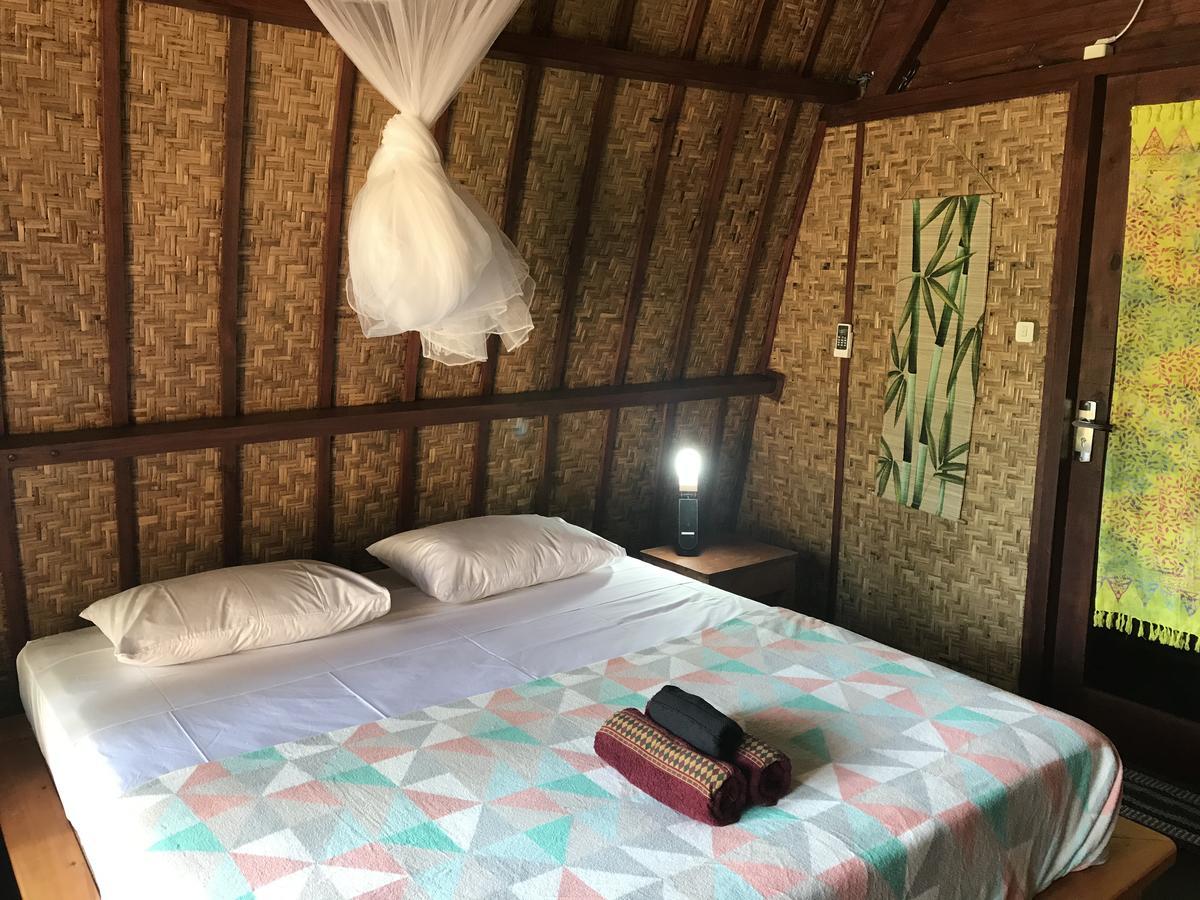 Meno Madia Bungalows Ilhas Gili Exterior foto