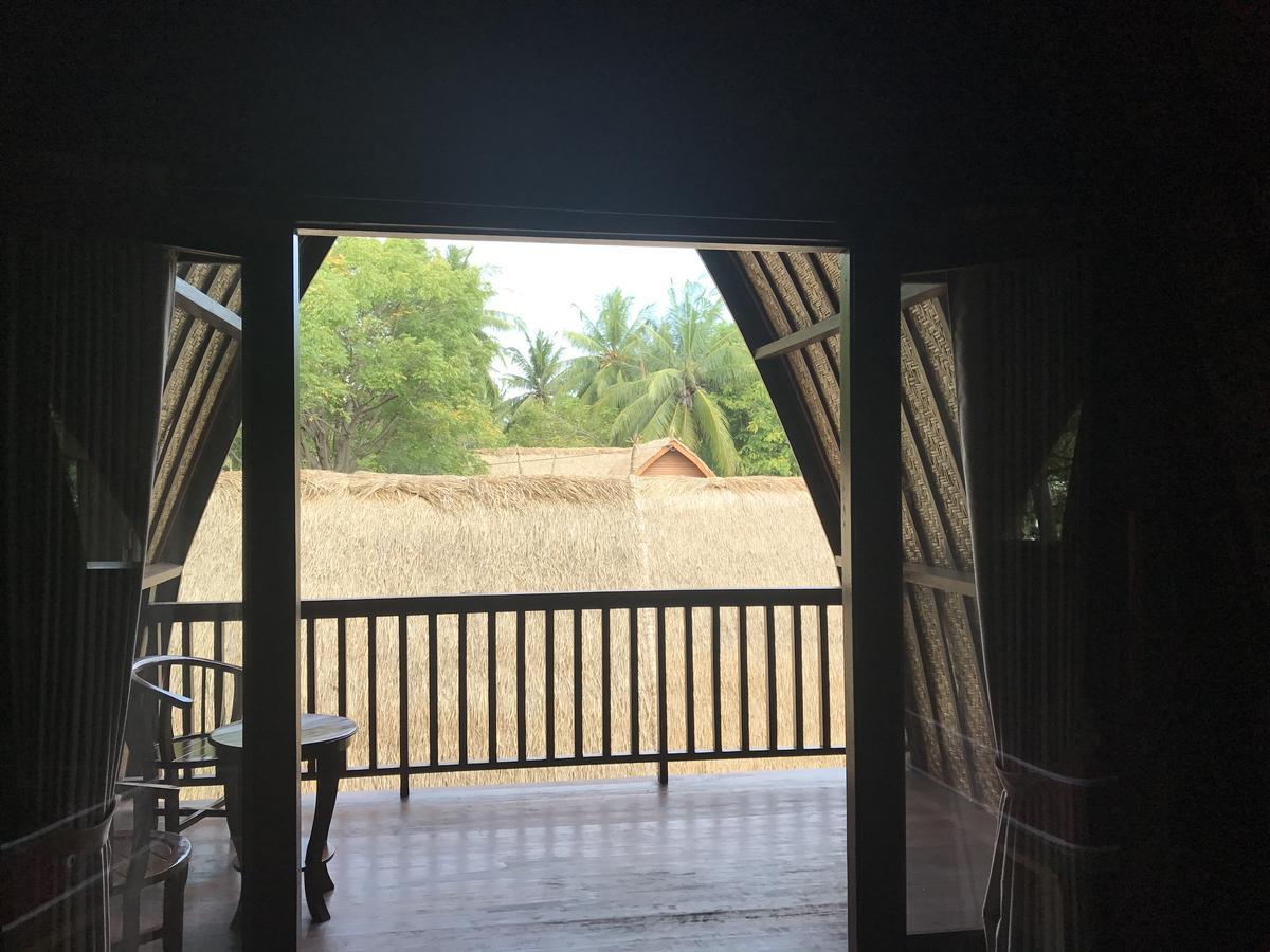 Meno Madia Bungalows Ilhas Gili Exterior foto