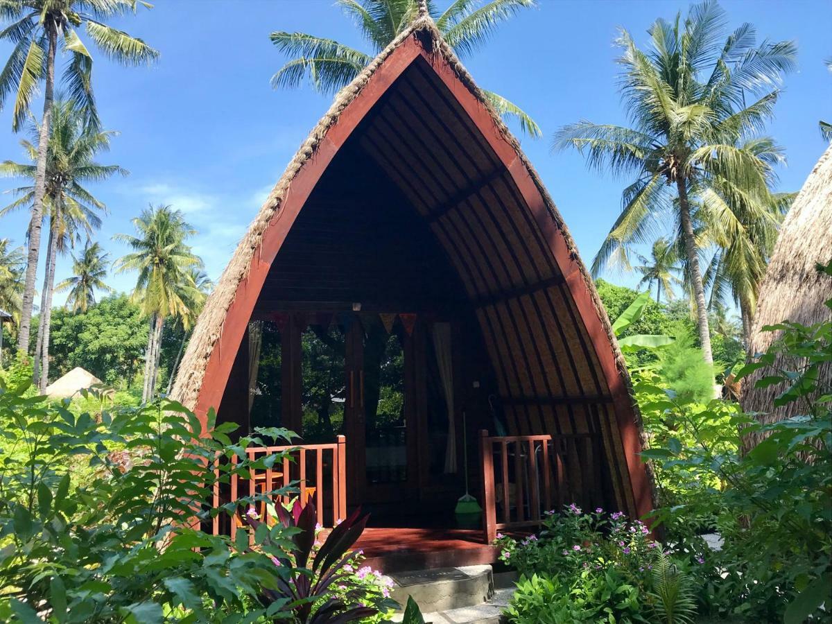Meno Madia Bungalows Ilhas Gili Exterior foto