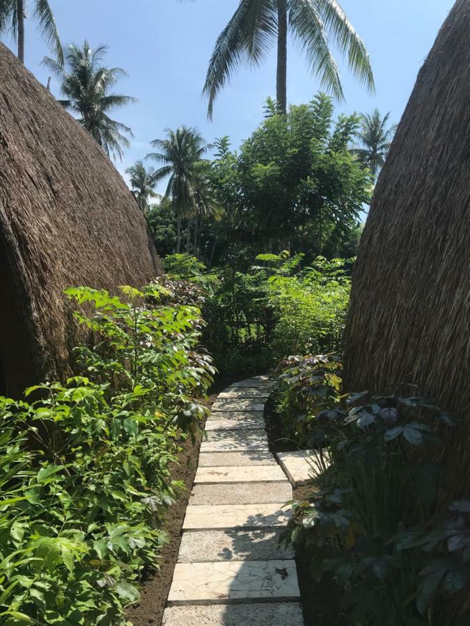 Meno Madia Bungalows Ilhas Gili Exterior foto